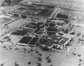 photo:  shopping center